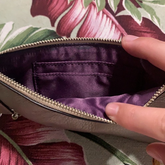 Coach silver wristlet wallet - Picture 5 of 10